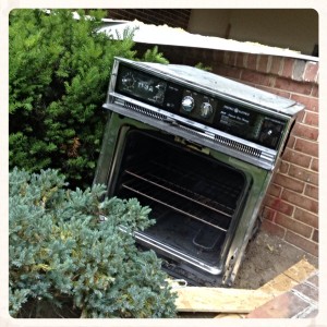 And my personal favorite... who ever knew that old wall ovens could add such a lovely sparkle to your landscaping?